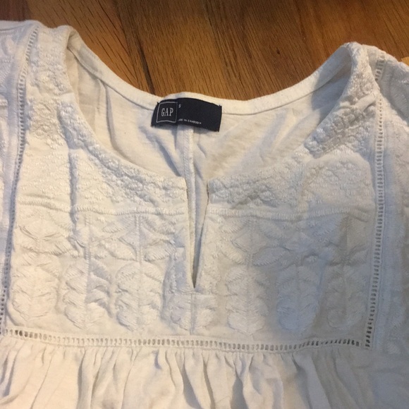 white tshirt with detailing on top - Picture 2 of 3